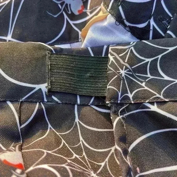 Men’s Spider Halloween pants. Fits size 42-44 - Picture 6 of 7